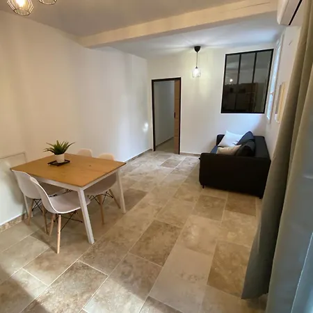 Renove 4 Personnes Apartment *